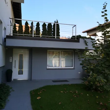 2 Modern Appartamento